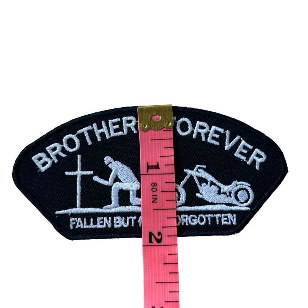 Brothers Forever Biker Motorcycle Iron On Embroidered Patch - Picture 2 of 4